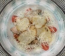 Цезарь с курицей