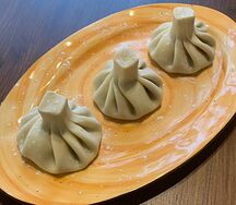 Хинкали со шпинатом и сыром 