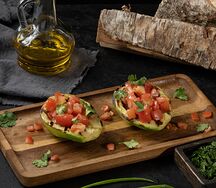 Спелый авокадо-гриль