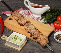 Шашлык из cвинoй шеи