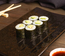 Мини-ролл с авокадо