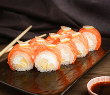 Ролл Филадельфия с бананом