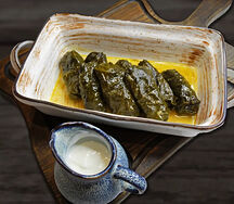 Долма из винoградных листьев