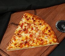 Пицца с курицей