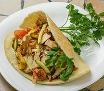 Шаверма в пите и морс