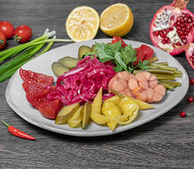 Ассорти домашних солений