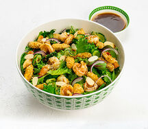 Салат с креветками и боттаргой