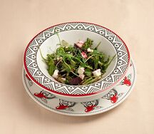 Салат со свеклой и рукколой 