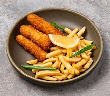 Рыбные палочки с картофелем фри