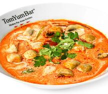 Суп Tom Yum с курицей