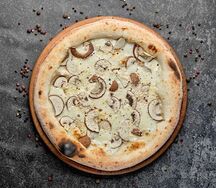 Пицца с грибами