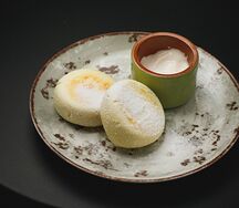 Сырники со сметаной