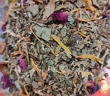 В непогоду, чай травяной