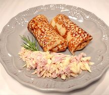 Блины с ветчиной и сыром