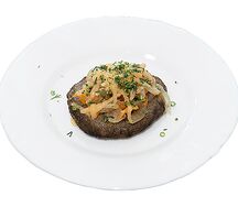 Бифштекс с овощами