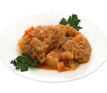 Капуста тушеная