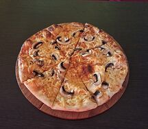 Пицца с грибами