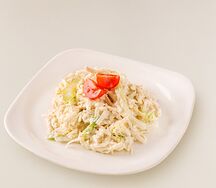 Салат с курицей и сельдереем 