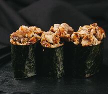 Гункан с угрем