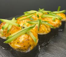 Запеченный ролл Том ям