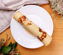 Омлетный рулет с ветчиной и сыром