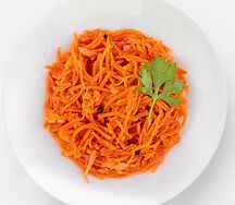 Морковь по-корейски с арахисом