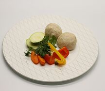 Котлеты из кролика с овощами на пару