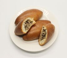 Пирожок с мясом
