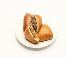 Пирожок с грибами