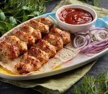 Люля-кебаб из курицы с сыром