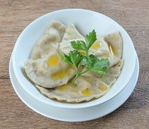Вареники Сырные с базиликом замороженные