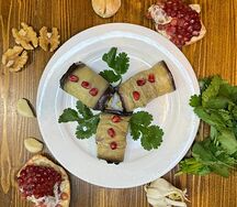 Баклажаны с орехами