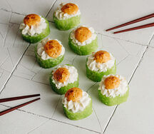 Запеченный ролл Гринч