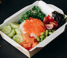 Поке с лососем