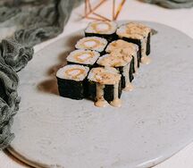 Ролл Эби-маки