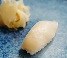 Суши с масляной рыбой