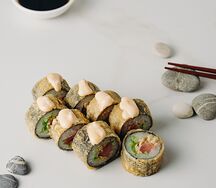 Сахалин с угрем и тунцом