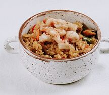 Тяхан с креветками и кальмаром