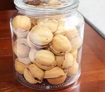 Орешки со сгущенкой