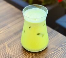 Свежевыжатый сок из сельдерея