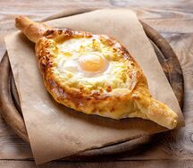 Хачапури по-аджарски