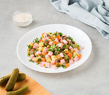 Оливье с ветчиной