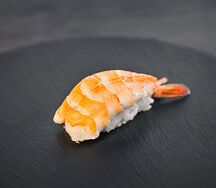 Суши с креветкой