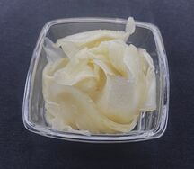 Имбирь маринованный