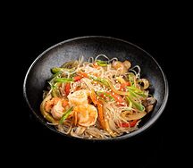 Wok фунчоза с креветками