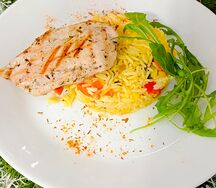 Курина грудка гриль в прованских травах с рисом басмати