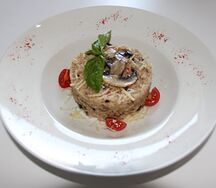 Ризотто с белыми грибами и шампиньонами