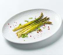 Спаржа, обжаренная на сливочном масле