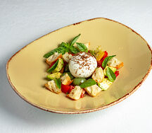 Панцанелла с трюфельной бурратой