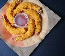 Том Чиен Су